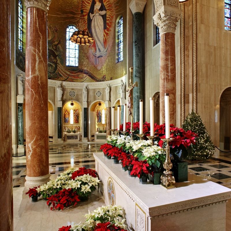 Great Upper Church decorated for Christmas