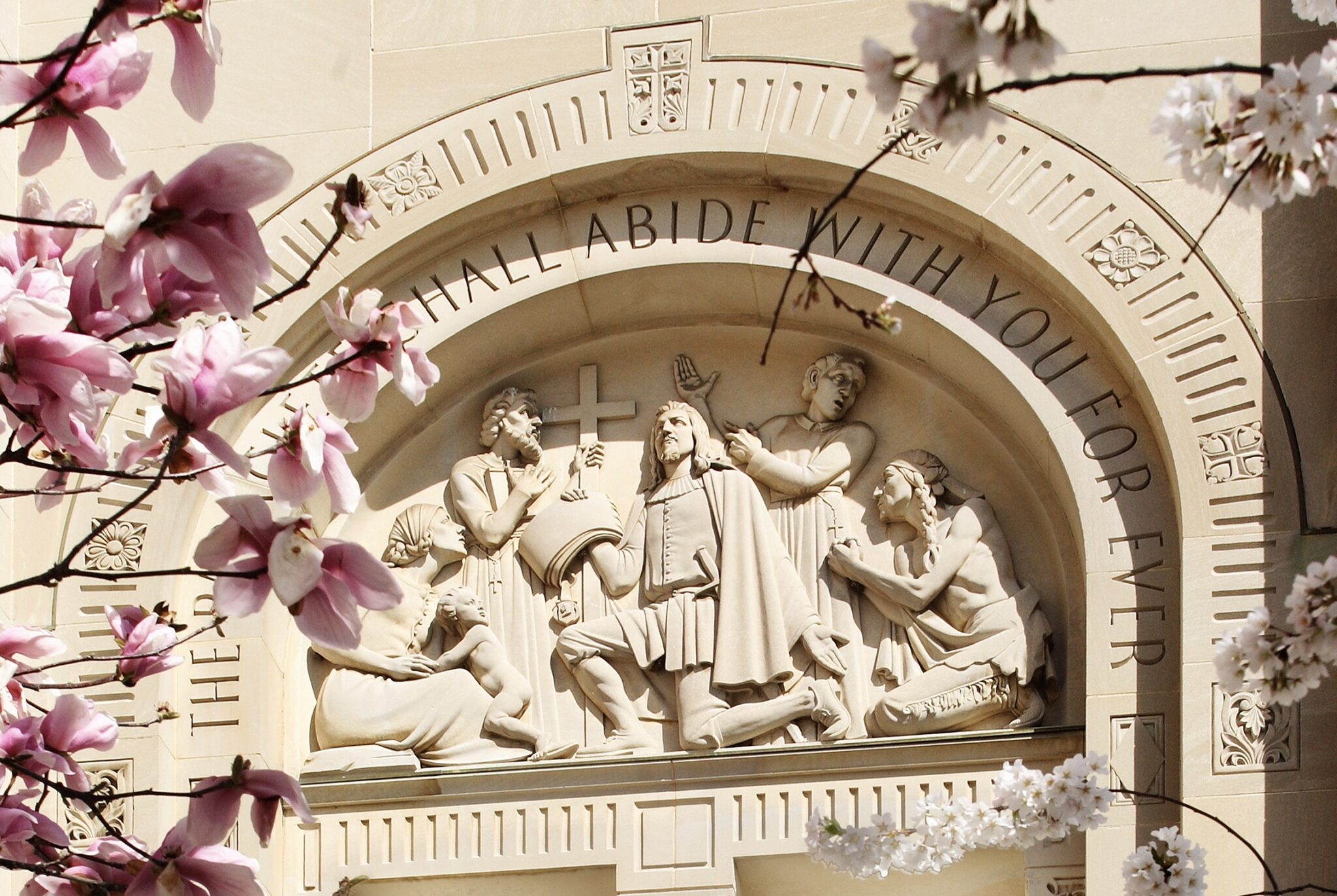 Leonard Calvert portrayed in a sculpted tympana