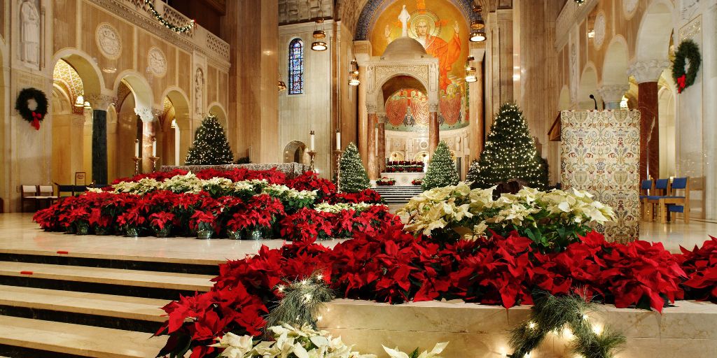 An image of the Great Upper Church decorated with flowers for Christmas