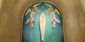 Mary Queen of Peace