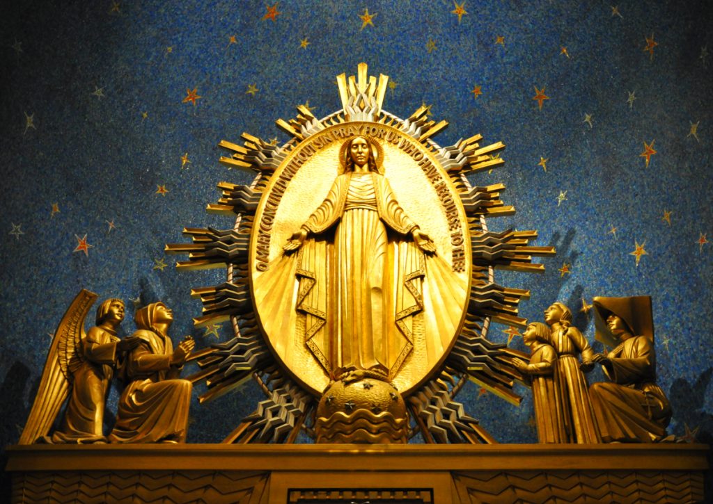 The Story Behind the Miraculous Medal - National Shrine of the