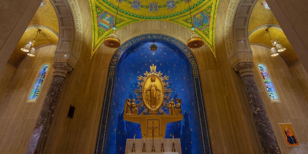 Virtual Tour: The Miraculous Medal Chapel - National Shrine of the