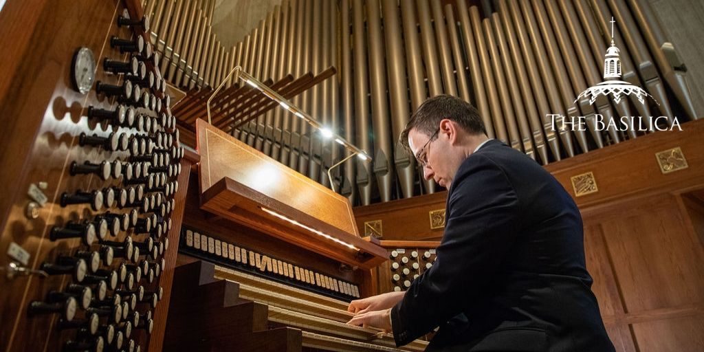 Benjamin LaPrairie playing Basilica organ