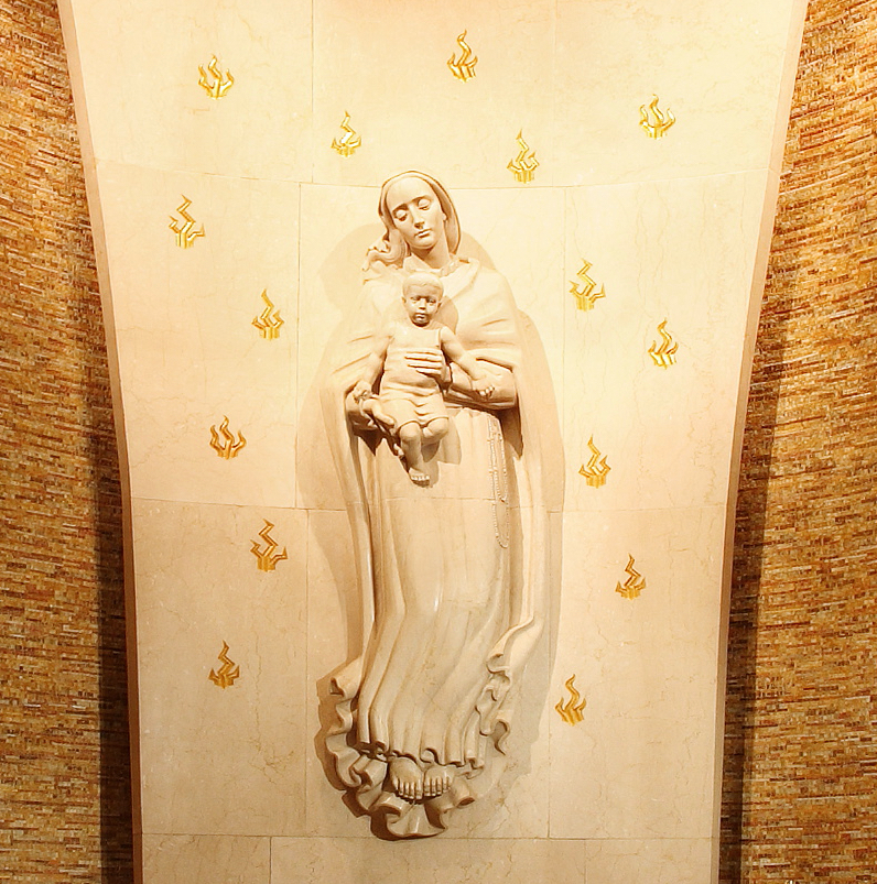 Detail of the marble statue in the Our Lady of the Rosary Chapel