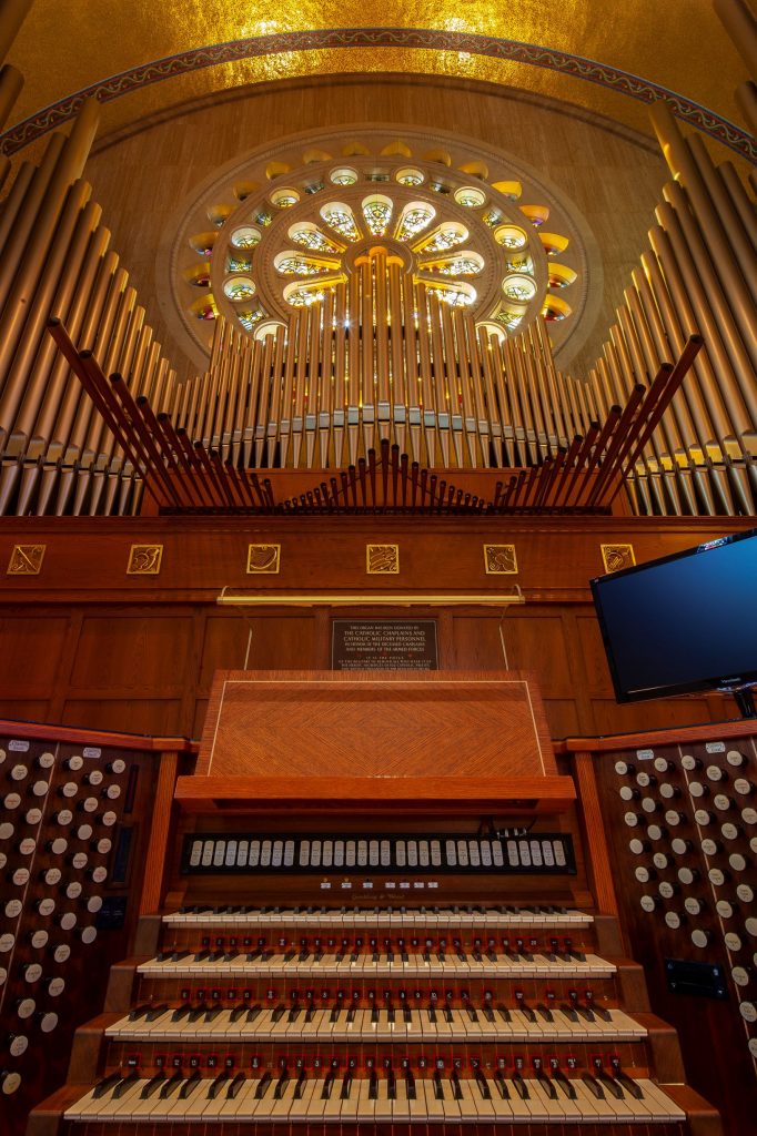 Basilica Organ