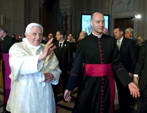 pope-benedict-XVI visits the shrine